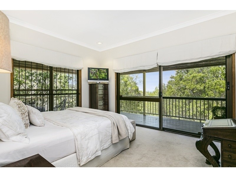 170 Boscombe Road, Brookfield QLD 4069