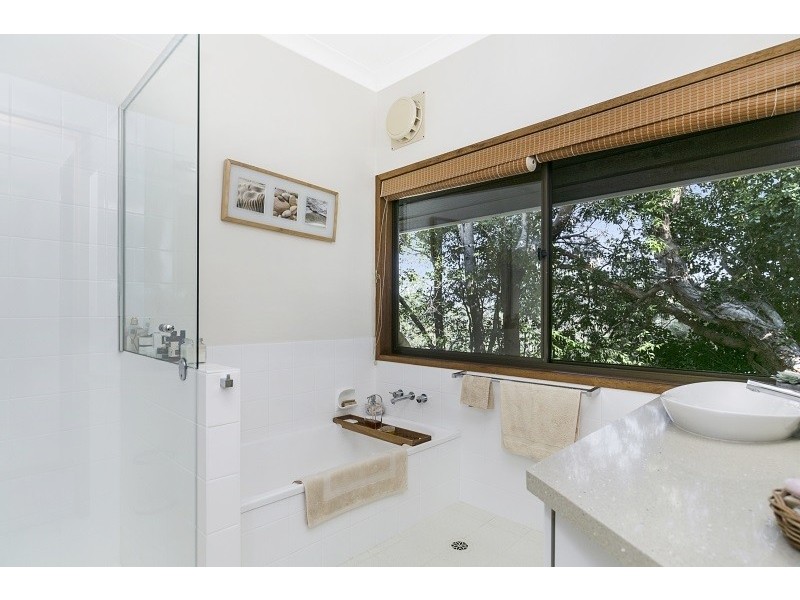 170 Boscombe Road, Brookfield QLD 4069