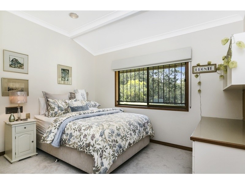 170 Boscombe Road, Brookfield QLD 4069