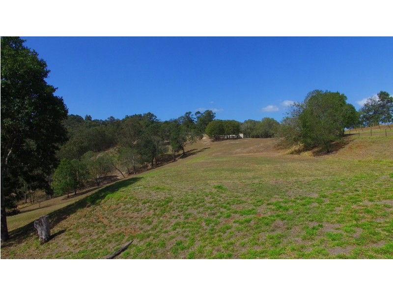 170 Boscombe Road, Brookfield QLD 4069