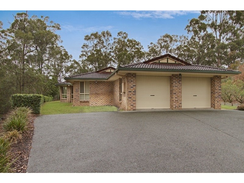 364 Bielby Road, Kenmore Hills QLD 4069