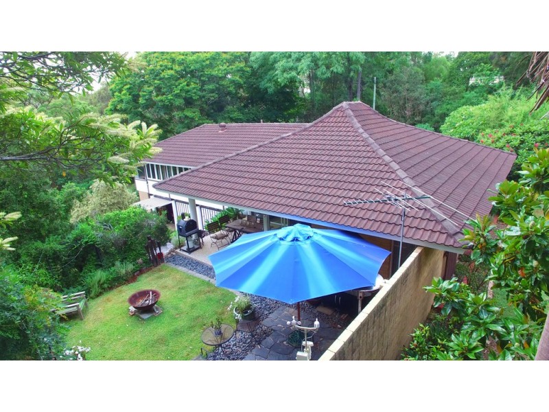 45 Deerhurst Road, Brookfield QLD 4069