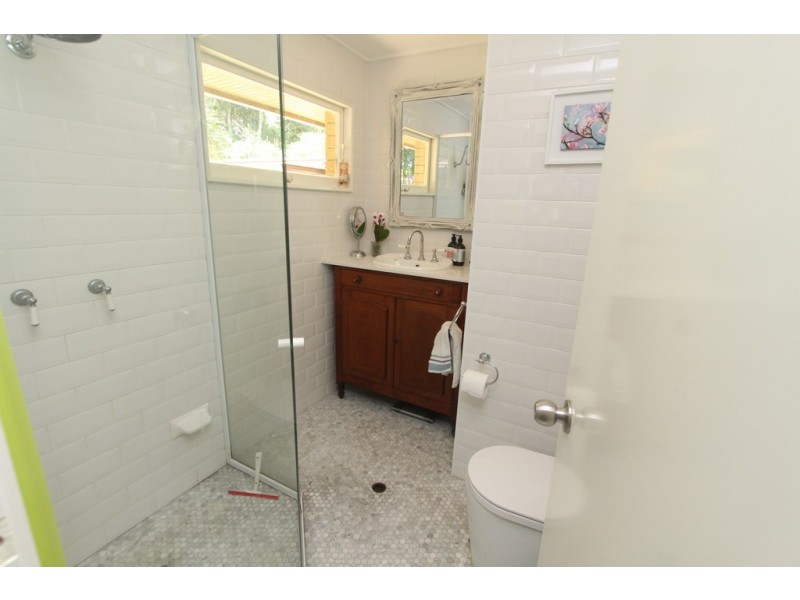 45 Deerhurst Road, Brookfield QLD 4069