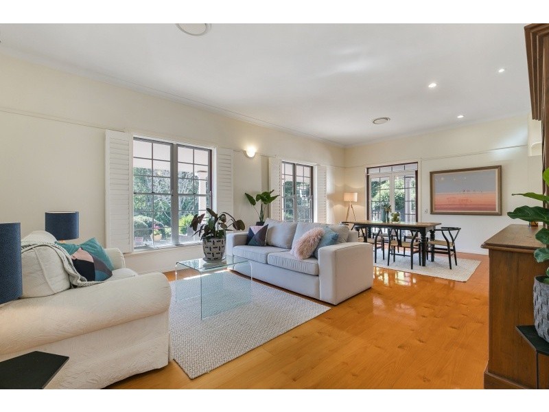 130 Gold Creek Road, Brookfield QLD 4069