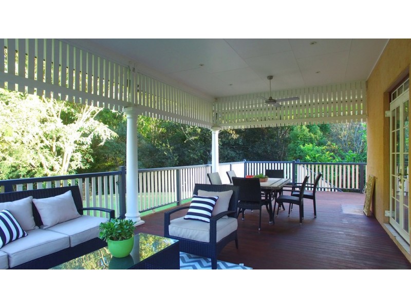 130 Gold Creek Road, Brookfield QLD 4069