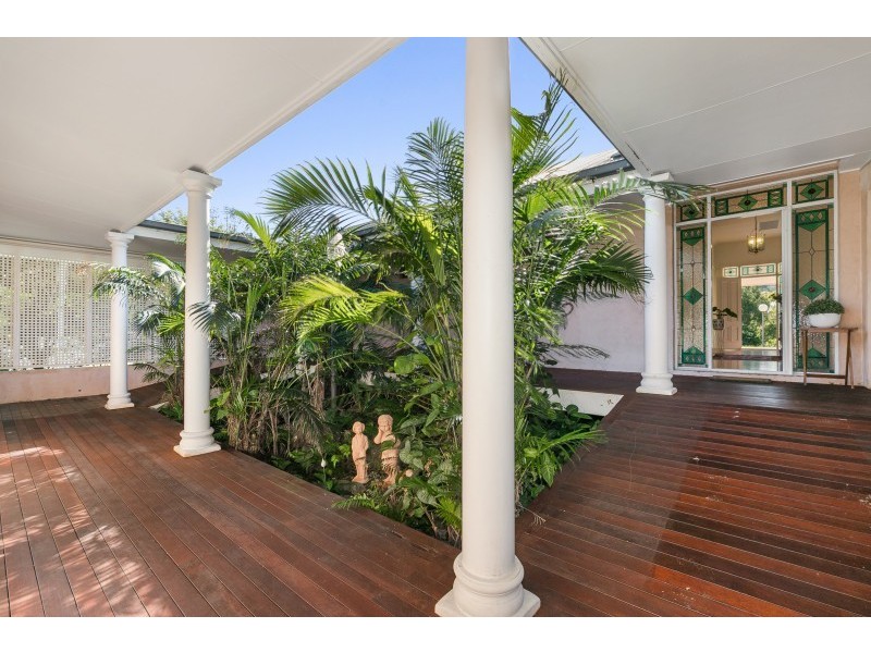 130 Gold Creek Road, Brookfield QLD 4069