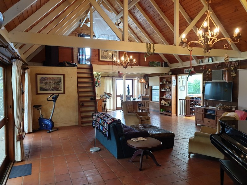 Upper Brookfield QLD 4069