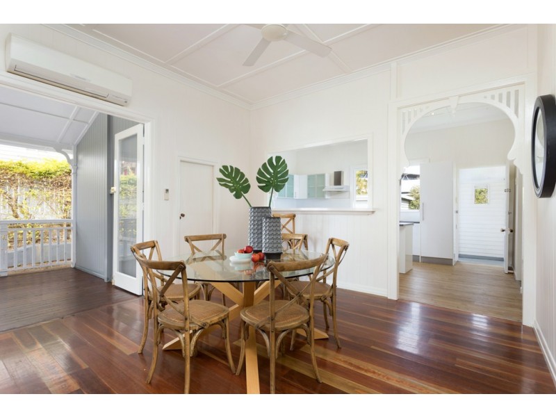 10 HALL STREET, Paddington QLD 4064