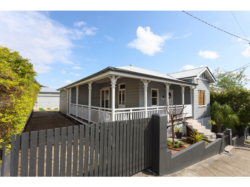 10 HALL STREET, Paddington QLD 4064