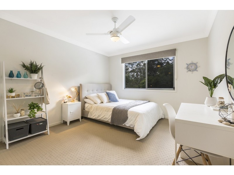 108 Boscombe Road, Brookfield QLD 4069