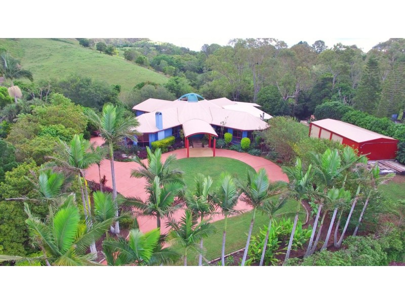 54 Corniche Place, Brookfield QLD 4069