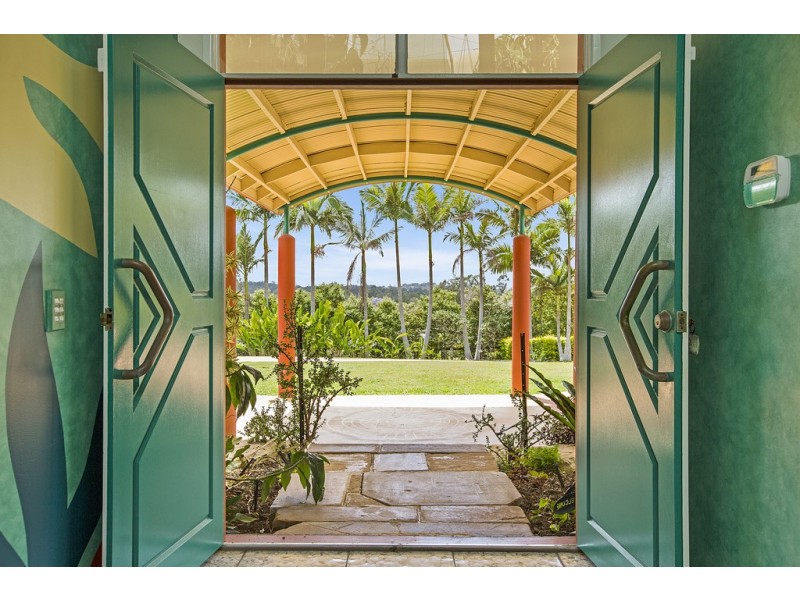 54 Corniche Place, Brookfield QLD 4069