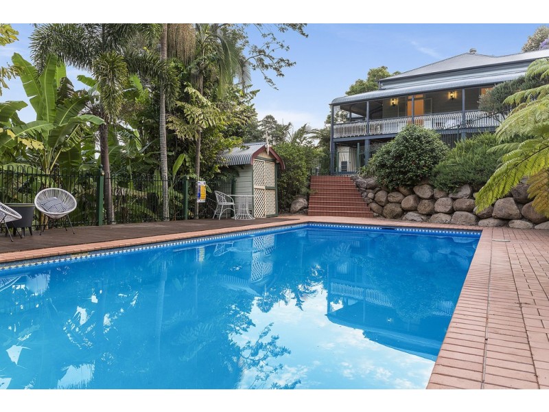 64 Kittani Street, Upper Brookfield QLD 4069