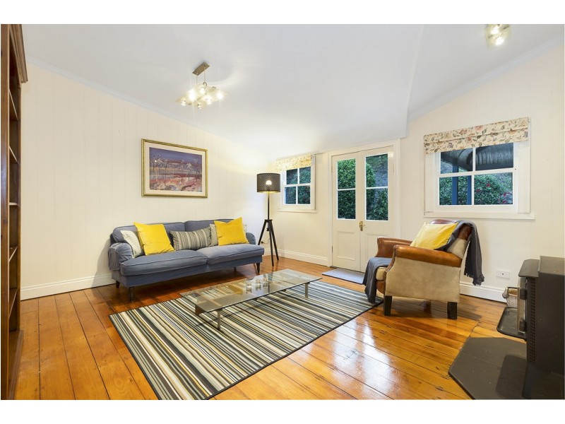 64 Kittani Street, Upper Brookfield QLD 4069