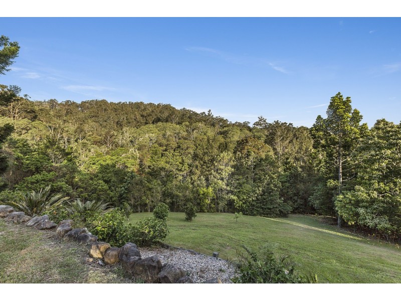 64 Kittani Street, Upper Brookfield QLD 4069