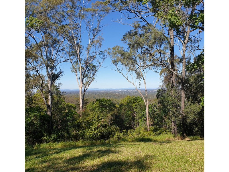 263 Boscombe Road, Brookfield QLD 4069