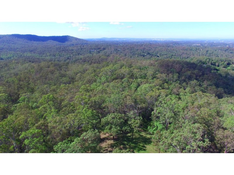 263 Boscombe Road, Brookfield QLD 4069