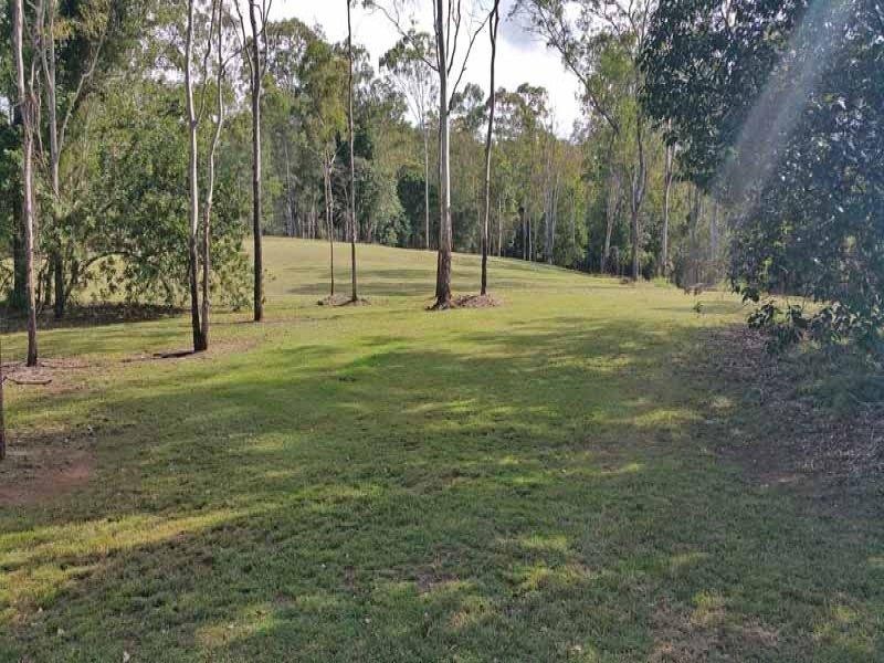 26 Upper Brookfield Road, Brookfield QLD 4069