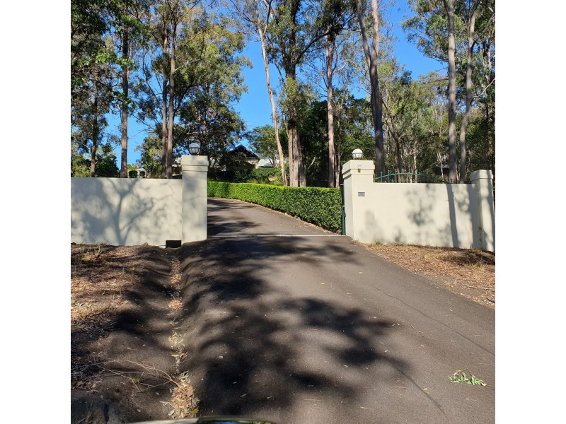 544 Grandview Road, Pullenvale QLD 4069