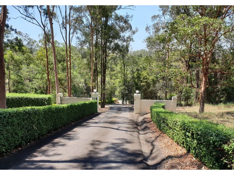 544 Grandview Road, Pullenvale QLD 4069