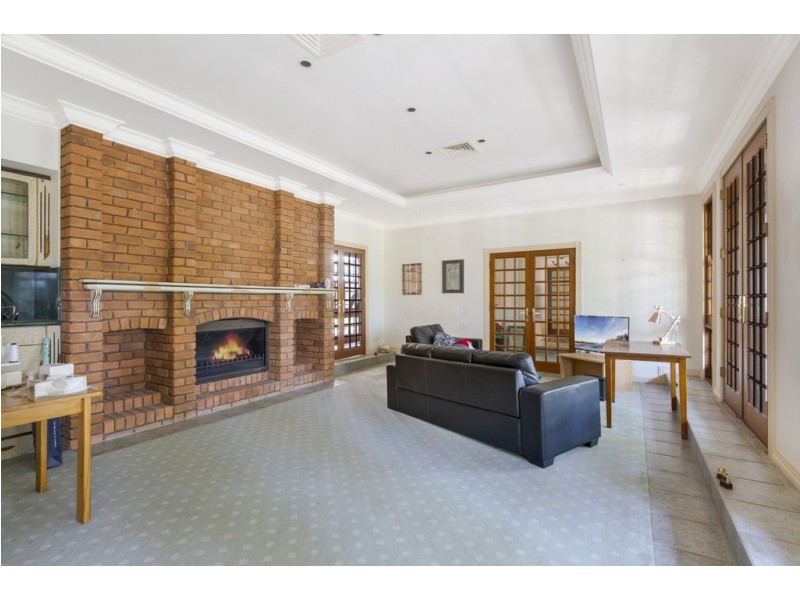 544 Grandview Road, Pullenvale QLD 4069