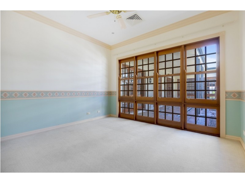 544 Grandview Road, Pullenvale QLD 4069