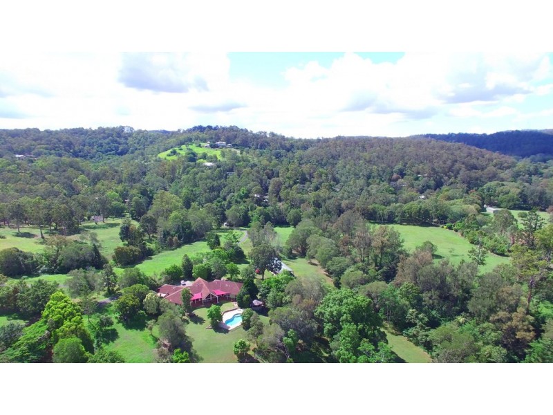 Brookfield QLD 4069