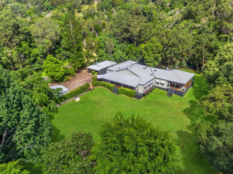 Brookfield QLD 4069