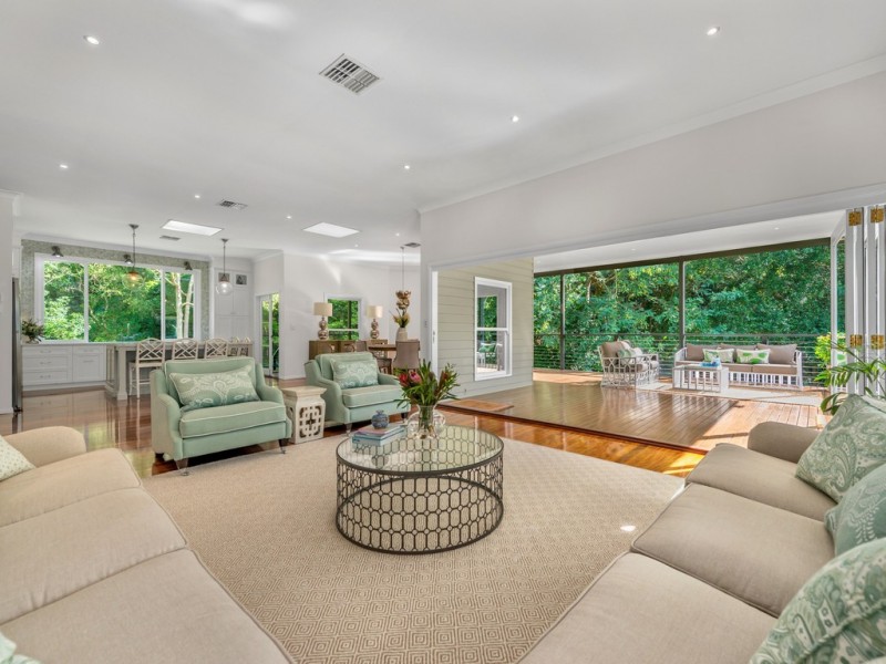 Brookfield QLD 4069