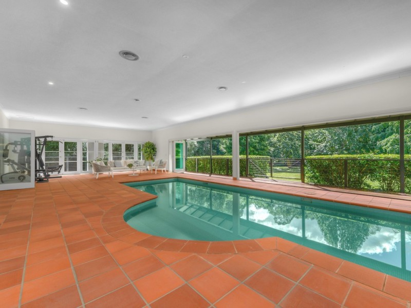Brookfield QLD 4069