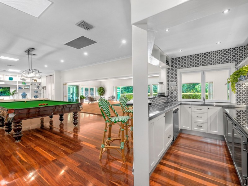 Brookfield QLD 4069