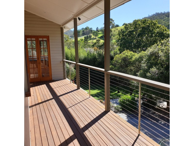 576 Upper Brookfield Road, Upper Brookfield QLD 4069