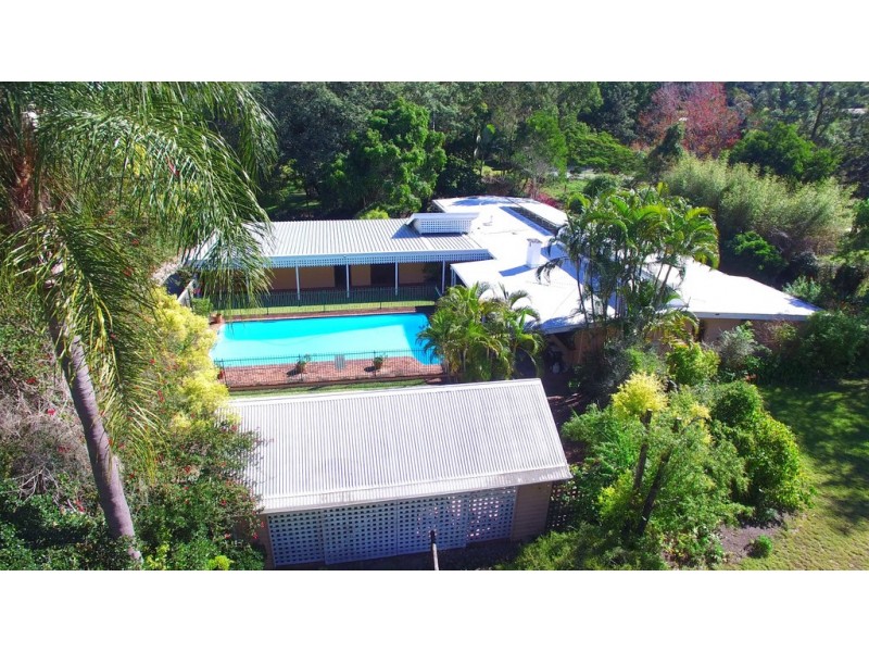 104 Gold Creek Road, Brookfield QLD 4069