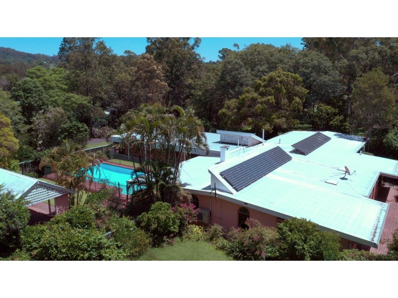 104 Gold Creek Road, Brookfield QLD 4069