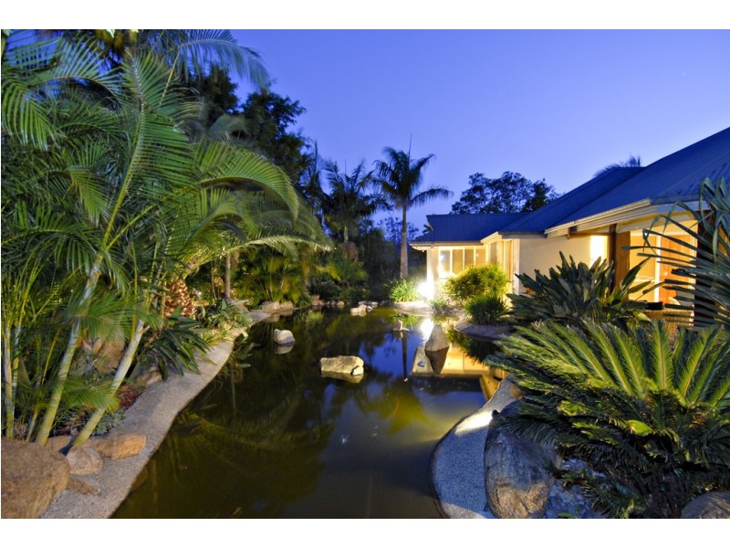 41 Peronne Place, Brookfield QLD 4069