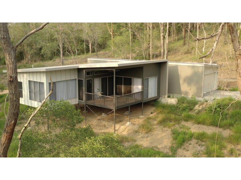 75A Boscombe Road, Brookfield QLD 4069