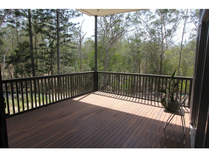 75A Boscombe Road, Brookfield QLD 4069