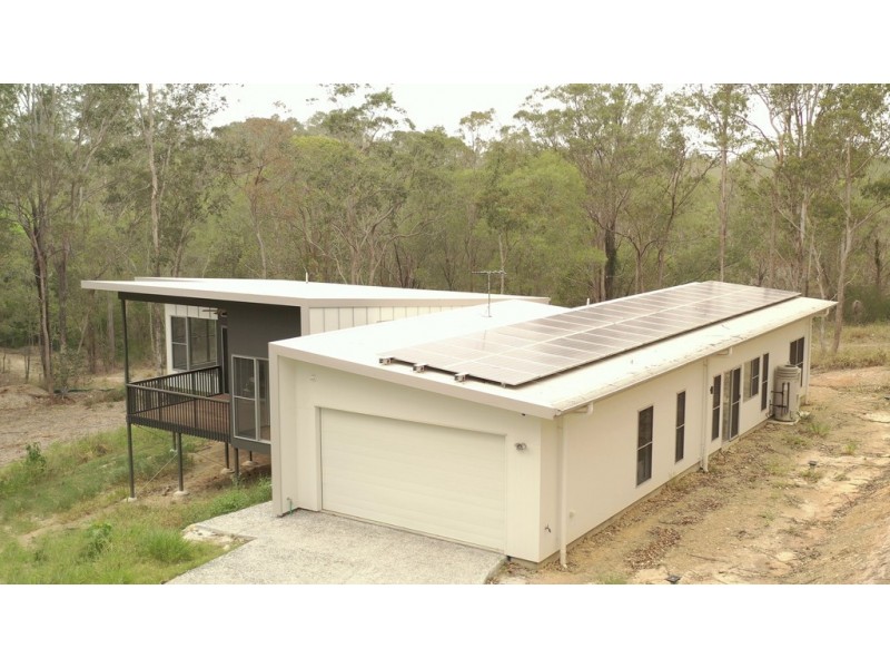 75A Boscombe Road, Brookfield QLD 4069
