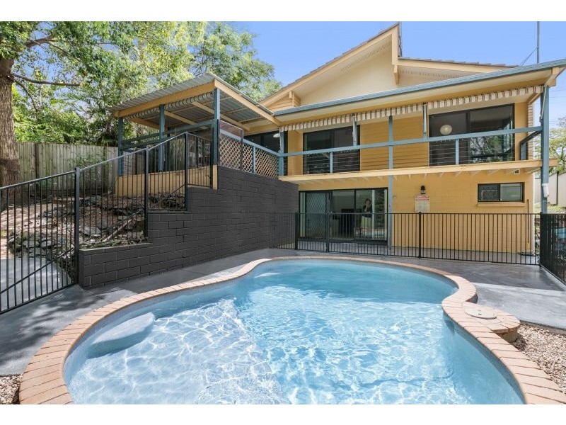 43 Kilkivan Avenue, Kenmore QLD 4069