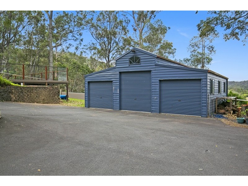 459 Gold Creek Road, Brookfield QLD 4069