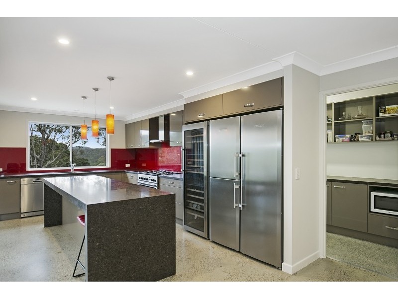 459 Gold Creek Road, Brookfield QLD 4069