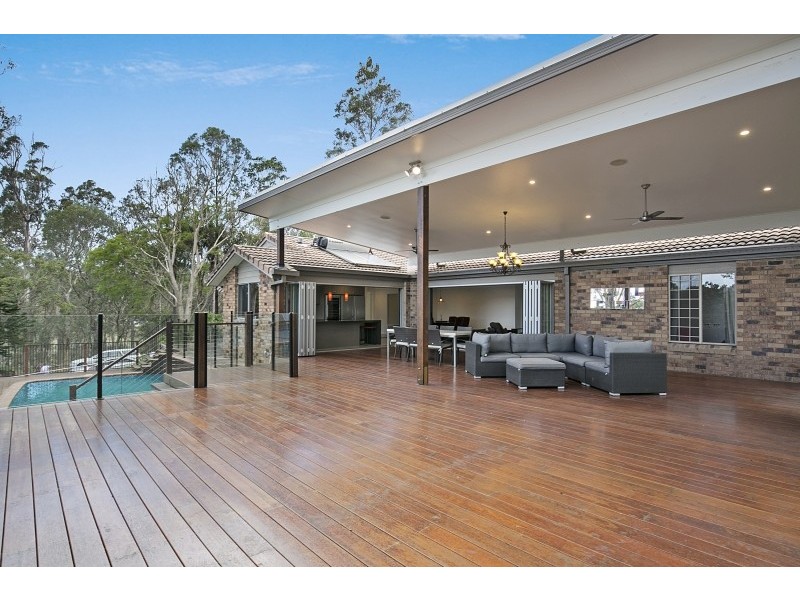 459 Gold Creek Road, Brookfield QLD 4069