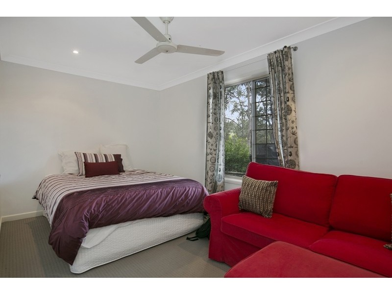 459 Gold Creek Road, Brookfield QLD 4069