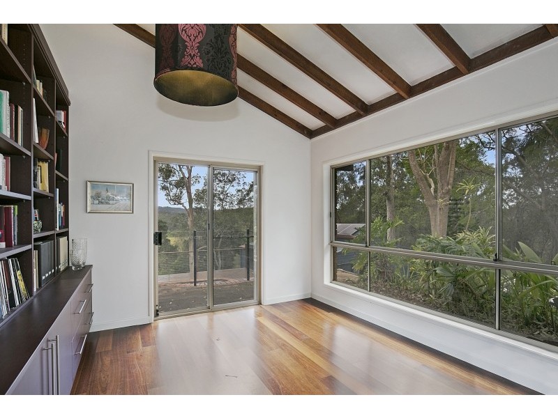 459 Gold Creek Road, Brookfield QLD 4069