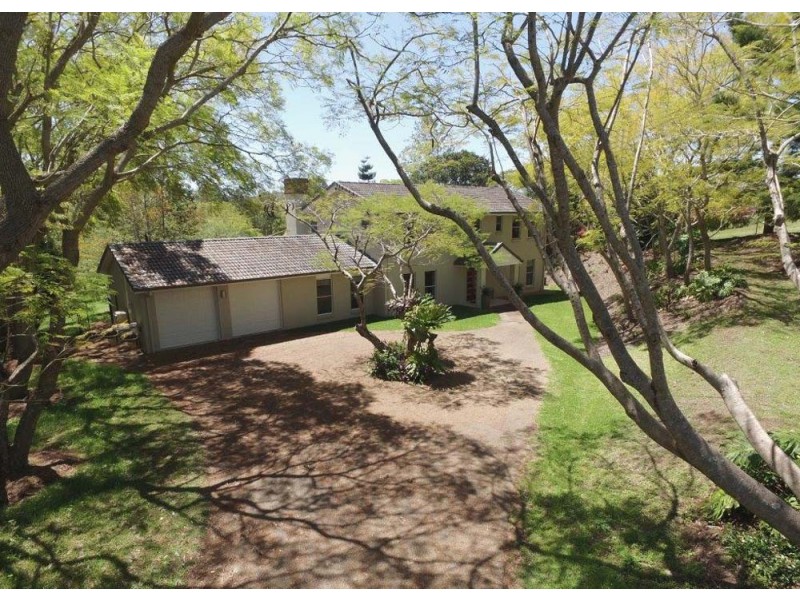 113 Moons Lane, Brookfield QLD 4069