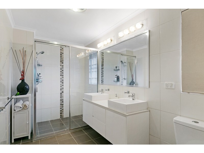 113 Moons Lane, Brookfield QLD 4069