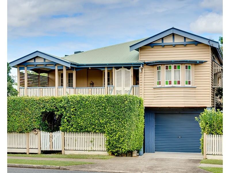 8 Stoneleigh Street, Albion QLD 4010