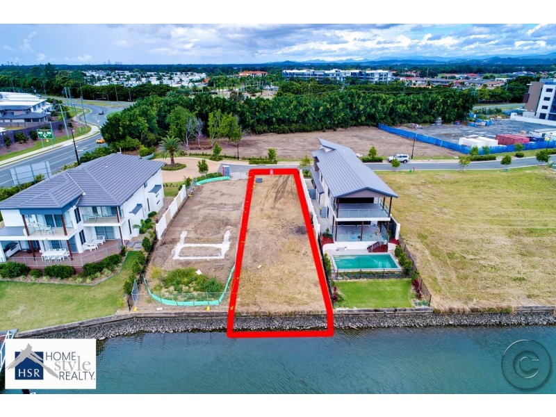 5042 Harbourview Drive, Hope Island QLD 4212