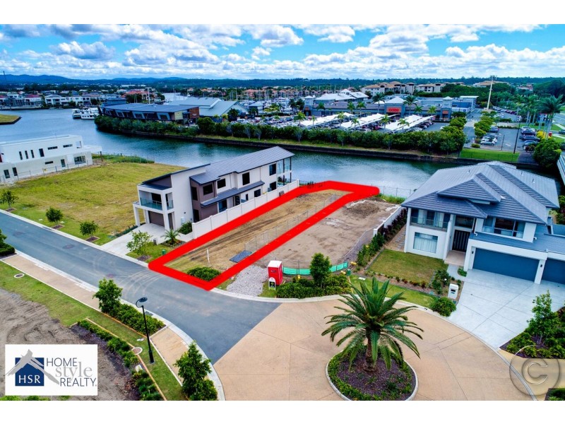 5042 Harbourview Drive, Hope Island QLD 4212