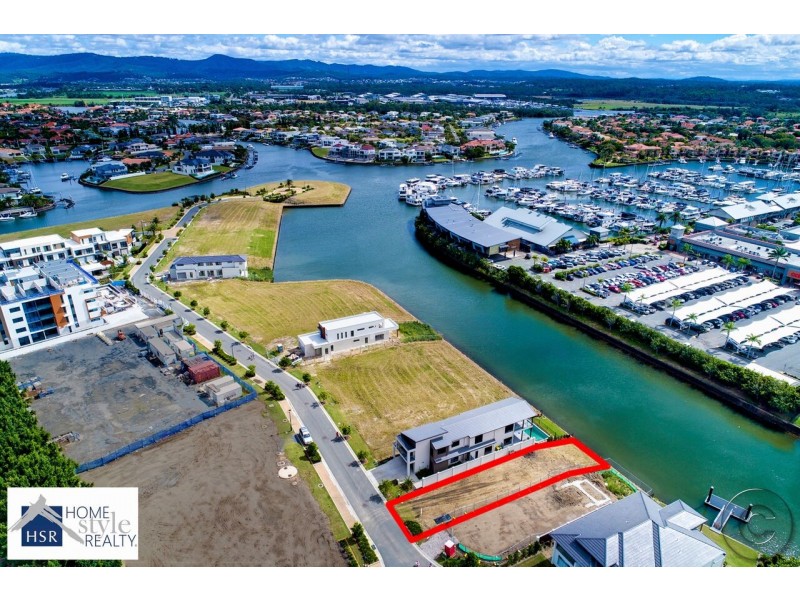 5042 Harbourview Drive, Hope Island QLD 4212